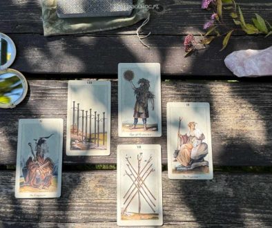 2-tarot-jest-lustrem-jak-dziala-tarot-roslinnamocpl