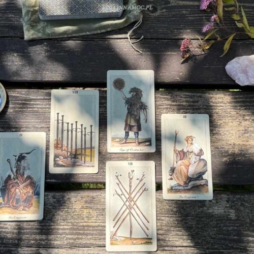 2-tarot-jest-lustrem-jak-dziala-tarot-roslinnamocpl